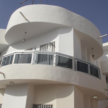 "La Coquille", Joli Loft, Moderne, Propre, Sur Et Calme Au Coeur De Saly Apartment ภายนอก รูปภาพ